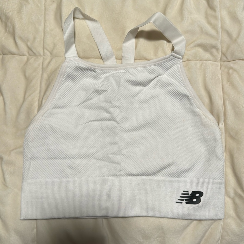 White workout top - new balance
